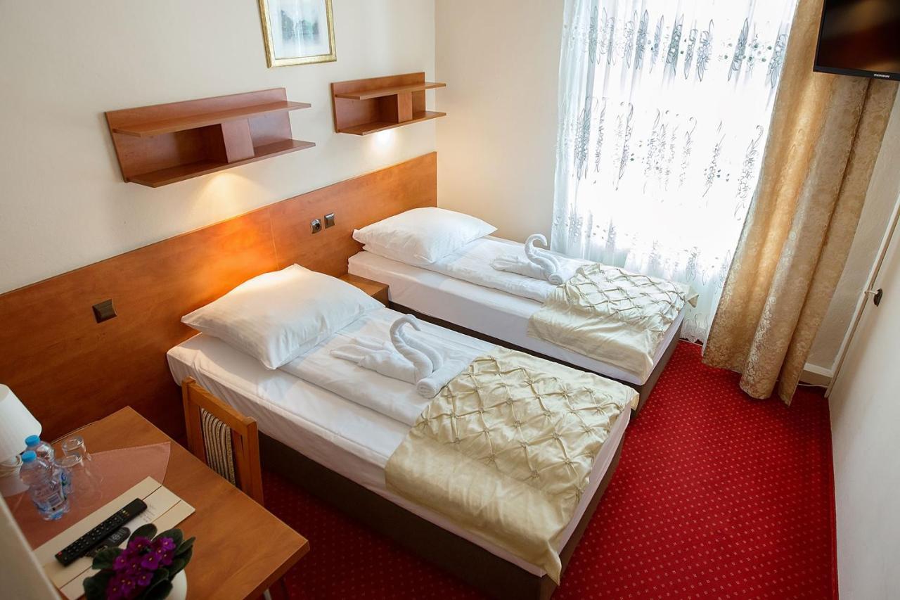Hotel Zamek Chalupki מראה חיצוני תמונה