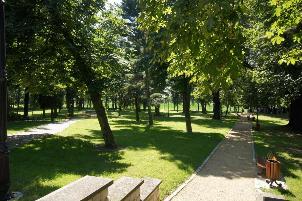 Hotel Zamek Chalupki מראה חיצוני תמונה