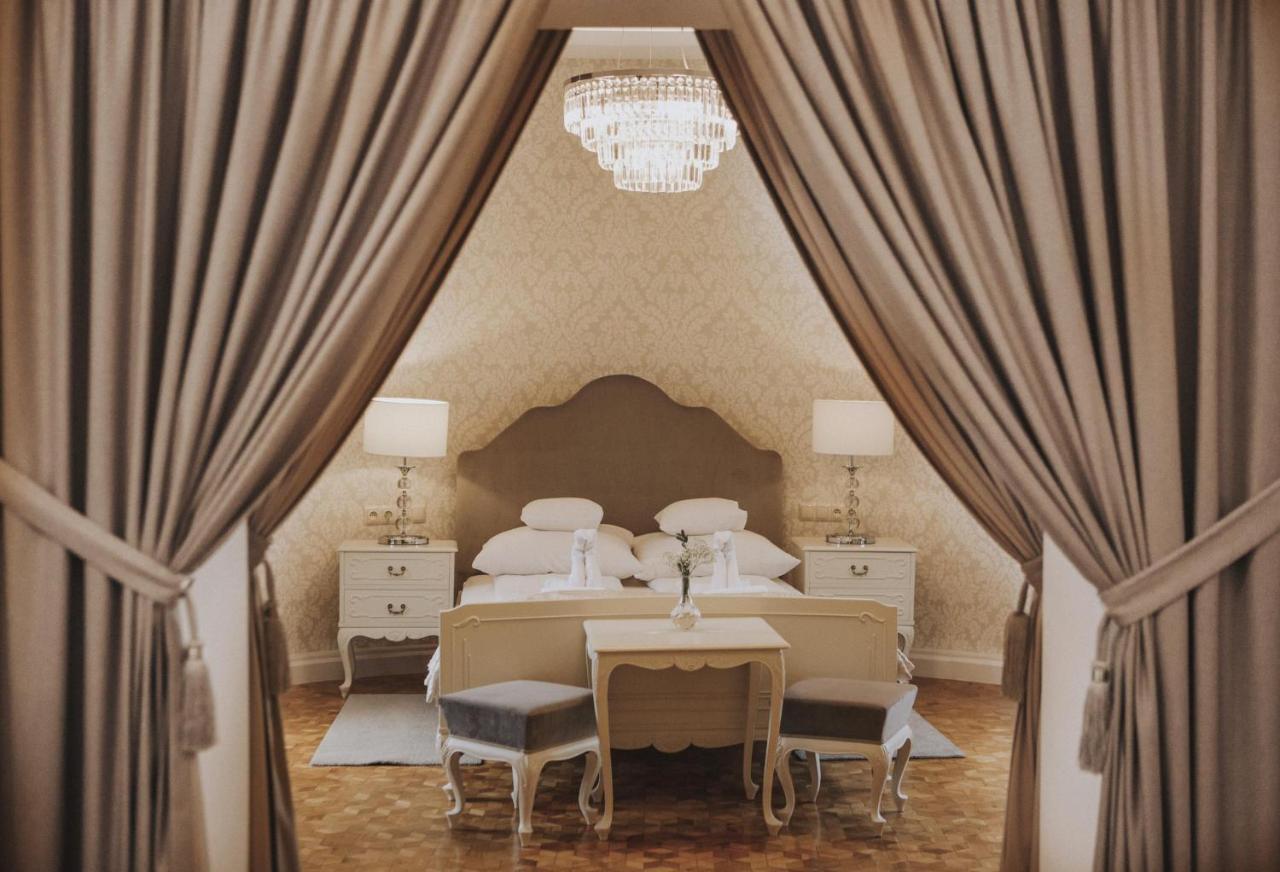 Hotel Zamek Chalupki מראה חיצוני תמונה