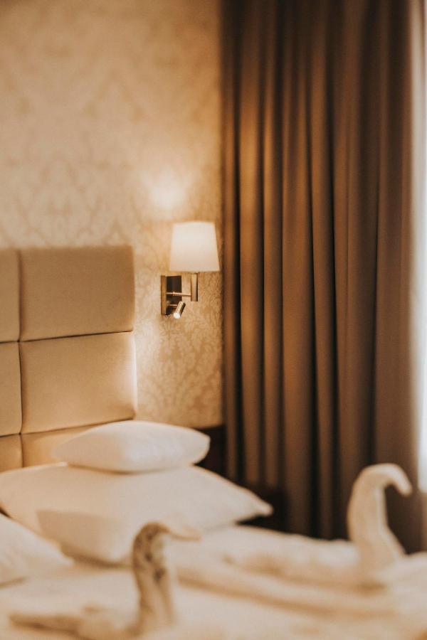 Hotel Zamek Chalupki מראה חיצוני תמונה