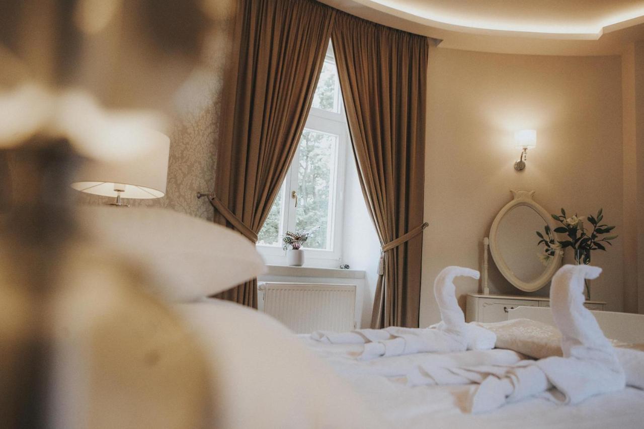 Hotel Zamek Chalupki מראה חיצוני תמונה
